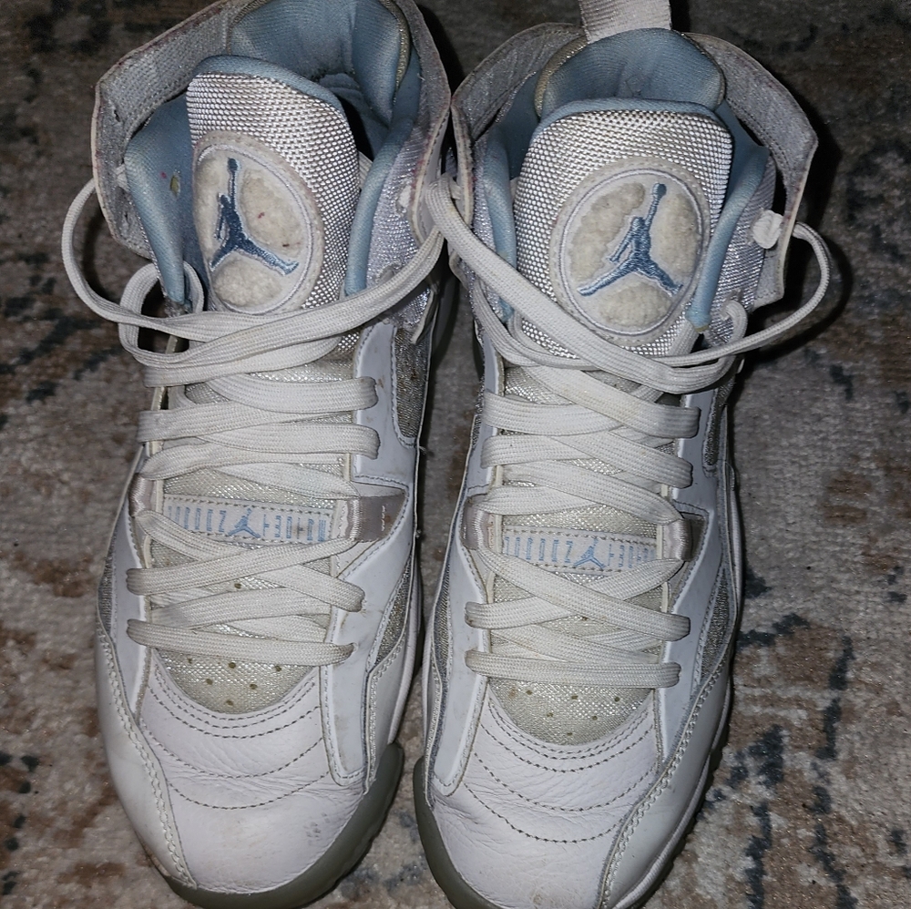 Jordan Jumpman women's shoes